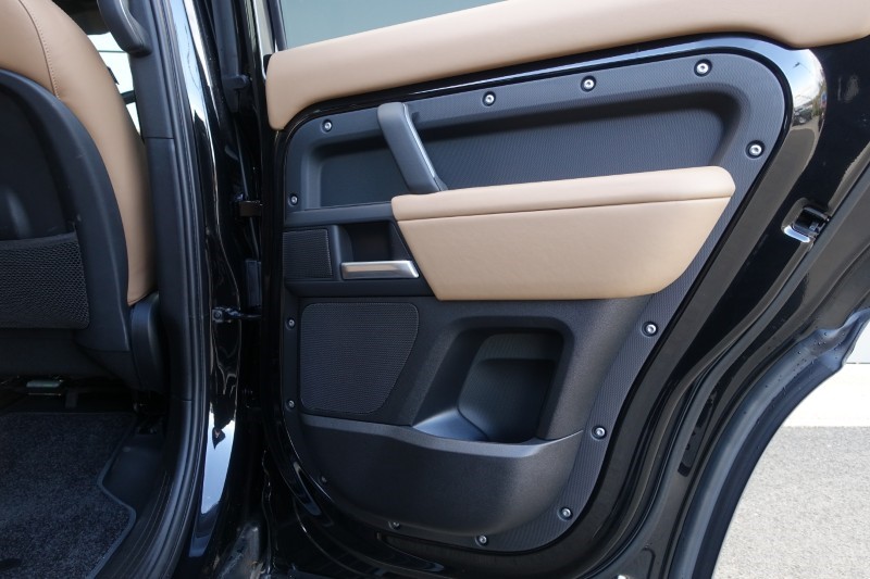 2026 (75) LAND ROVER DEFENDER 3.0 D350 X-Dynamic HSE 110 5dr Auto 5311239