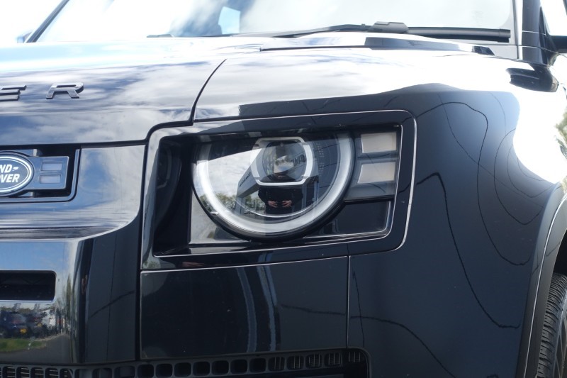 2026 (75) LAND ROVER DEFENDER 3.0 D350 X-Dynamic HSE 110 5dr Auto 5311217