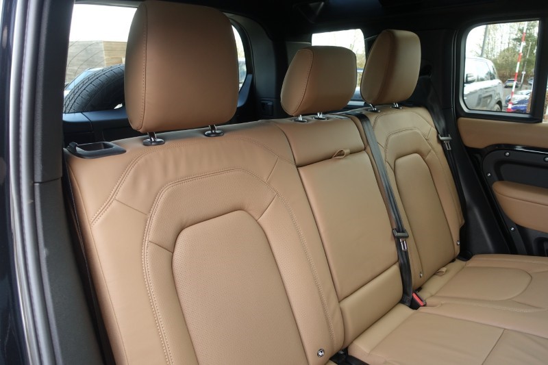 2026 (75) LAND ROVER DEFENDER 3.0 D350 X-Dynamic HSE 110 5dr Auto 5311241