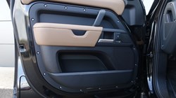 2026 (75) LAND ROVER DEFENDER 3.0 D350 X-Dynamic HSE 110 5dr Auto 5311246