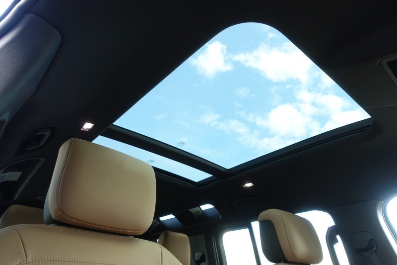 2026 (75) LAND ROVER DEFENDER 3.0 D350 X-Dynamic HSE 110 5dr Auto 5311233