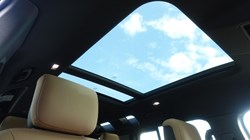 2026 (75) LAND ROVER DEFENDER 3.0 D350 X-Dynamic HSE 110 5dr Auto 5311233