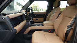 2026 (75) LAND ROVER DEFENDER 3.0 D350 X-Dynamic HSE 110 5dr Auto 5311181