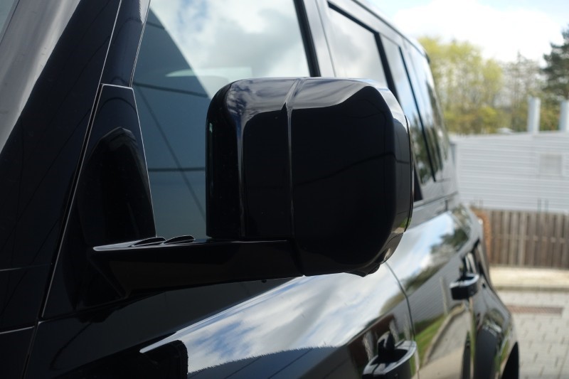 2026 (75) LAND ROVER DEFENDER 3.0 D350 X-Dynamic HSE 110 5dr Auto 5311216