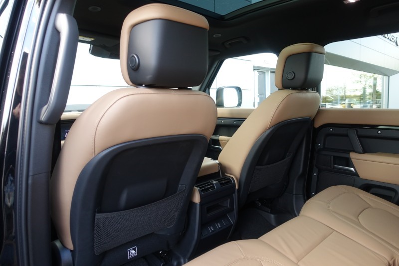 2026 (75) LAND ROVER DEFENDER 3.0 D350 X-Dynamic HSE 110 5dr Auto 5311244