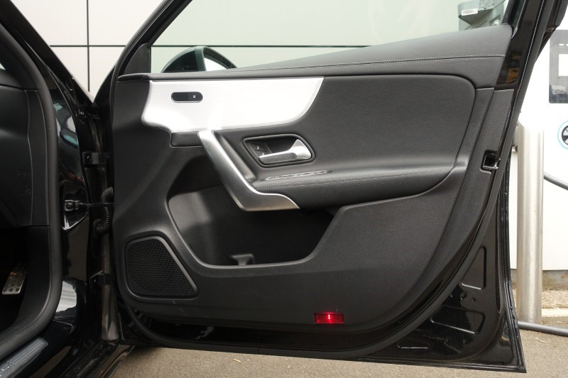 2021 (71) MERCEDES-BENZ A CLASS A35 4Matic Executive Edition 5dr Auto 5317845