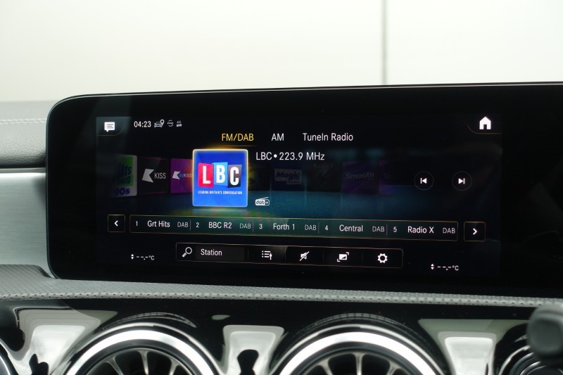 2021 (71) MERCEDES-BENZ A CLASS A35 4Matic Executive Edition 5dr Auto 5317835