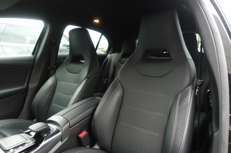 2021 (71) MERCEDES-BENZ A CLASS A35 4Matic Executive Edition 5dr Auto 5317858