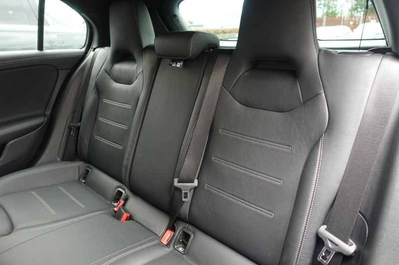 2021 (71) MERCEDES-BENZ A CLASS A35 4Matic Executive Edition 5dr Auto 5317853