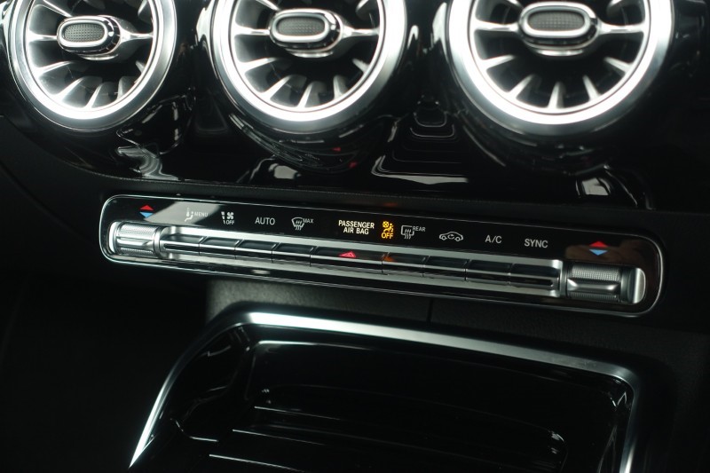 2021 (71) MERCEDES-BENZ A CLASS A35 4Matic Executive Edition 5dr Auto 5317840