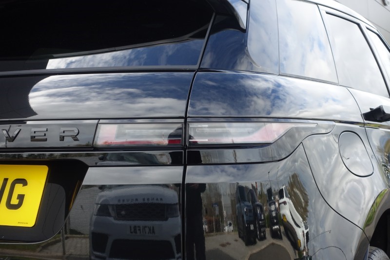 2025 (75) LAND ROVER RANGE ROVER EVOQUE 1.5 P270e Dynamic SE 5dr Auto 5295352