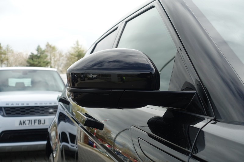 2025 (75) LAND ROVER RANGE ROVER EVOQUE 1.5 P270e Dynamic SE 5dr Auto 5295347