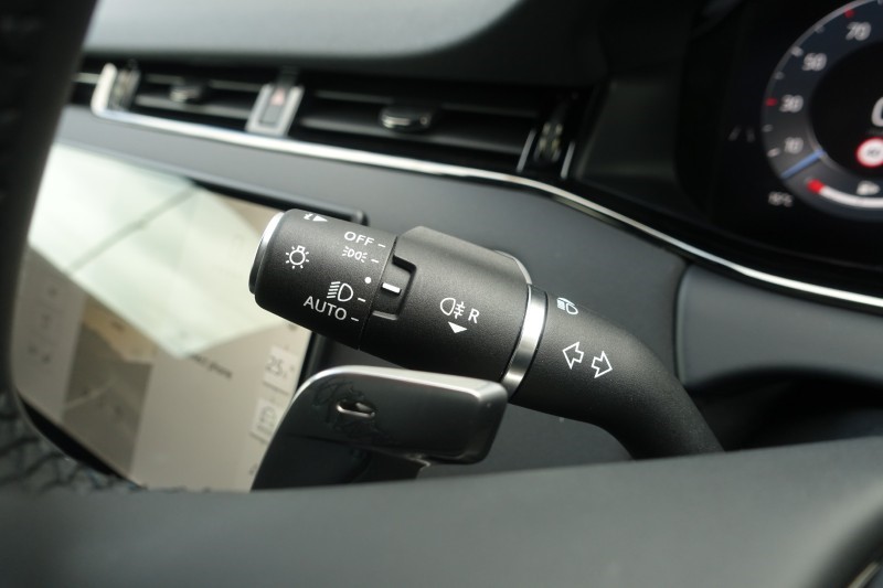 2025 (75) LAND ROVER RANGE ROVER EVOQUE 1.5 P270e Dynamic SE 5dr Auto 5295362