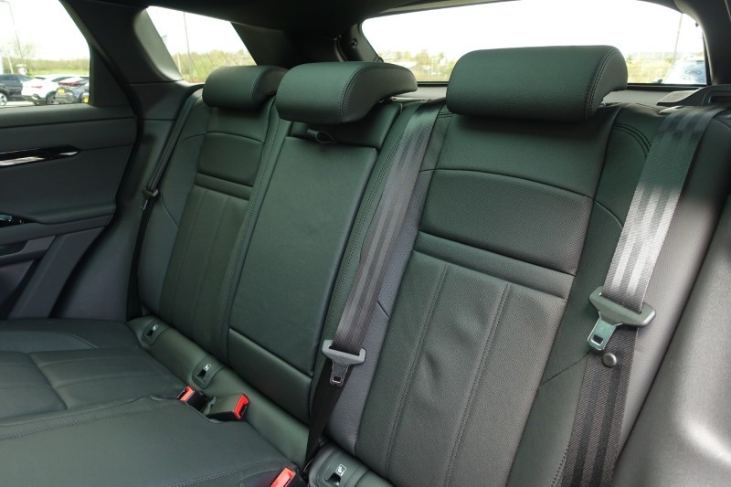 2025 (75) LAND ROVER RANGE ROVER EVOQUE 1.5 P270e Dynamic SE 5dr Auto 5295380