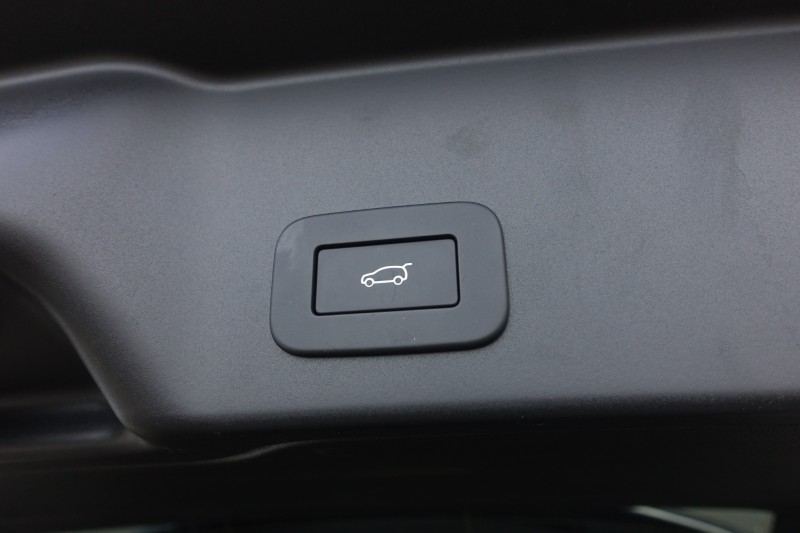 2025 (75) LAND ROVER RANGE ROVER EVOQUE 1.5 P270e Dynamic SE 5dr Auto 5295359