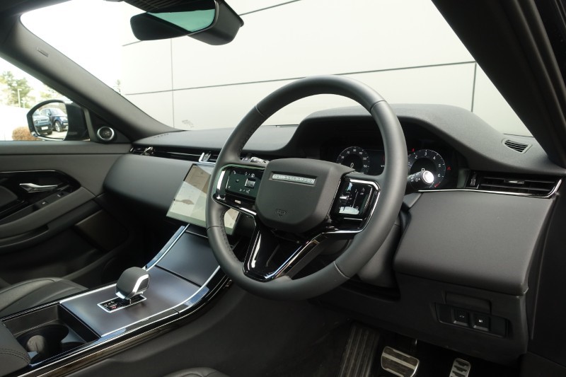 2025 (75) LAND ROVER RANGE ROVER EVOQUE 1.5 P270e Dynamic SE 5dr Auto 5295367