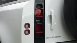 2025 (25) LAND ROVER DEFENDER 3.0 D350 S 90 3dr Auto 5381809