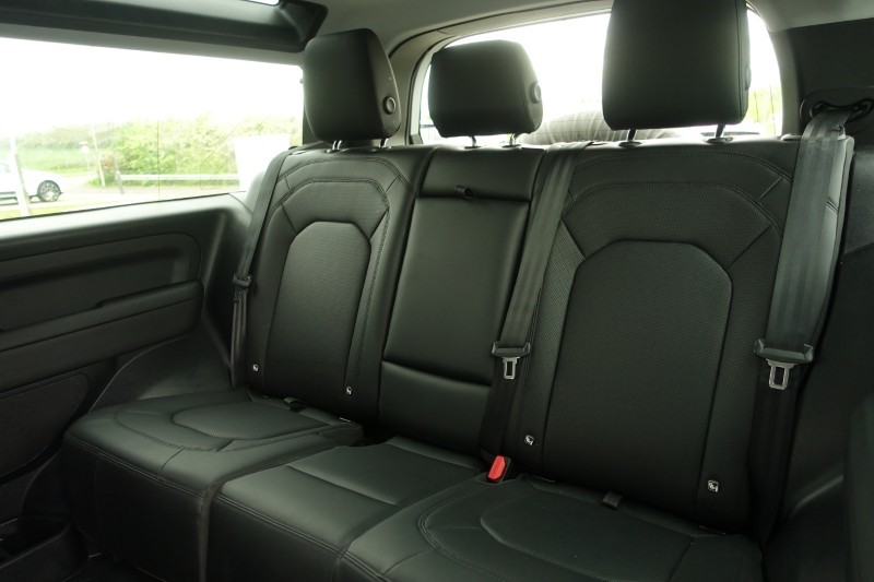 2025 (25) LAND ROVER DEFENDER 3.0 D350 S 90 3dr Auto 5381794