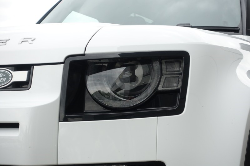 2025 (25) LAND ROVER DEFENDER 3.0 D350 S 90 3dr Auto 5381824