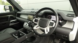 2023 (23) LAND ROVER COMMERCIAL DEFENDER 3.0 D250 Hard Top SE Auto 5382680