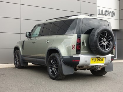 2023 (23) LAND ROVER COMMERCIAL DEFENDER 3.0 D250 Hard Top SE Auto