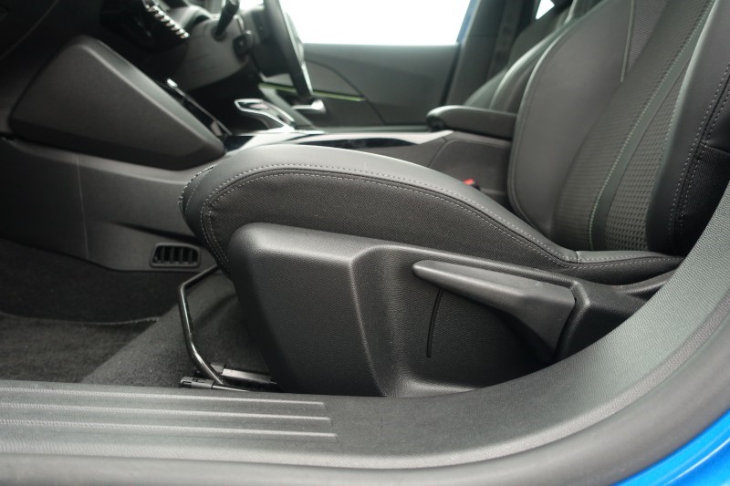 2020 (20) PEUGEOT E-2008 100kW GT Line 50kWh 5dr Auto 5358392