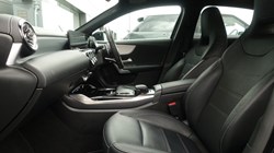 2021 (71) MERCEDES-BENZ A CLASS A35 4Matic Executive Edition 5dr Auto 5417216