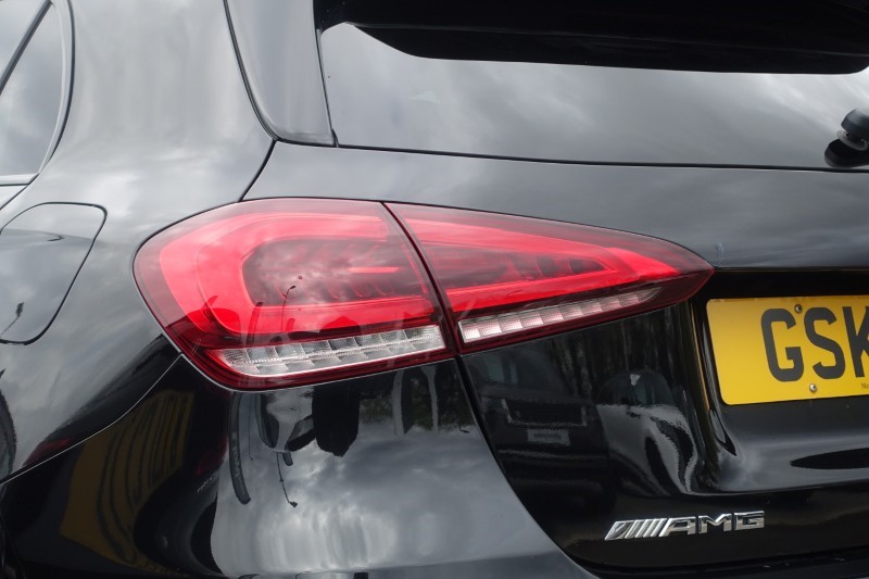 2021 (71) MERCEDES-BENZ A CLASS A35 4Matic Executive Edition 5dr Auto 5417230