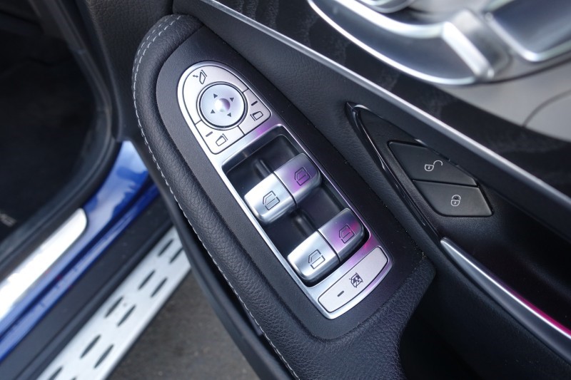 2020 (70) MERCEDES-BENZ GLC 300d 4Matic AMG Line Premium Pls 5dr 9G-Tronic 5340596