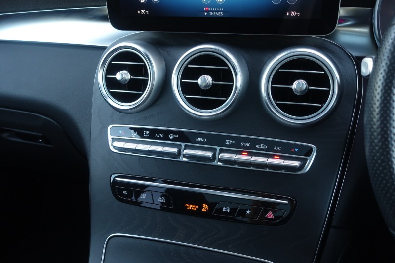 2020 (70) MERCEDES-BENZ GLC 300d 4Matic AMG Line Premium Pls 5dr 9G-Tronic 5340587