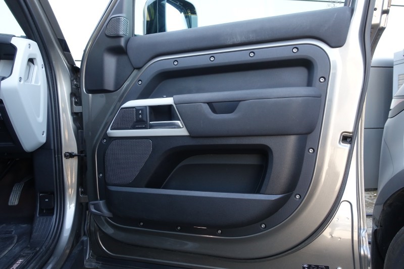 2022 (22) LAND ROVER DEFENDER 3.0 D250 XS Edition 110 5dr Auto 5350812