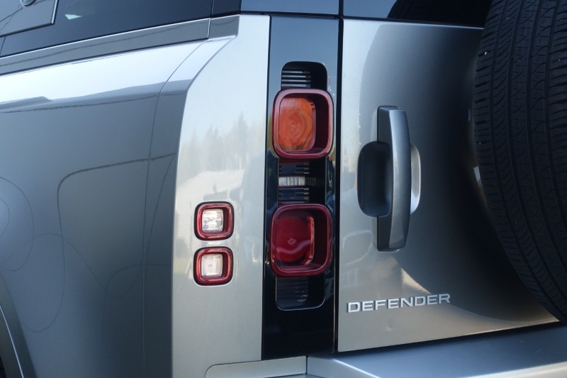 2022 (22) LAND ROVER DEFENDER 3.0 D250 XS Edition 110 5dr Auto 5350771
