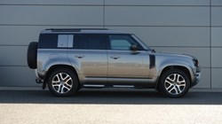 2022 (22) LAND ROVER DEFENDER 3.0 D250 XS Edition 110 5dr Auto 5350761