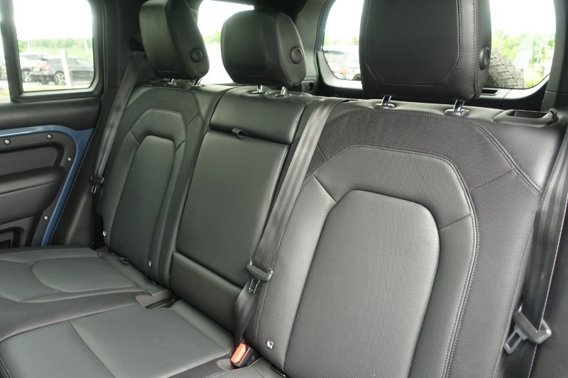 2022 (72) LAND ROVER DEFENDER 2.0 P400e X-Dynamic HSE 110 5dr Auto 5451569