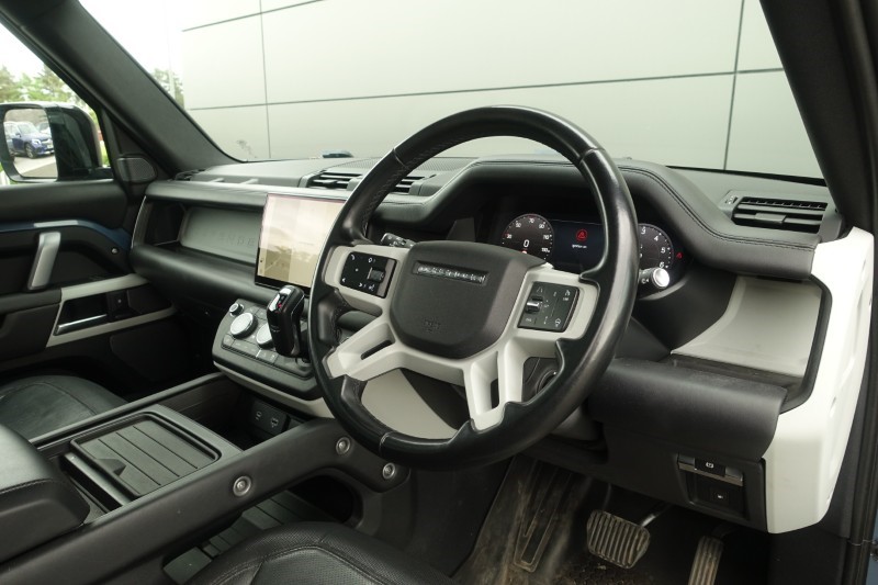 2022 (72) LAND ROVER DEFENDER 2.0 P400e X-Dynamic HSE 110 5dr Auto 5451558