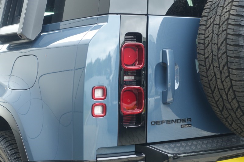 2022 (72) LAND ROVER DEFENDER 2.0 P400e X-Dynamic HSE 110 5dr Auto 5451523