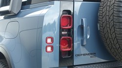 2022 (72) LAND ROVER DEFENDER 2.0 P400e X-Dynamic HSE 110 5dr Auto 5451523