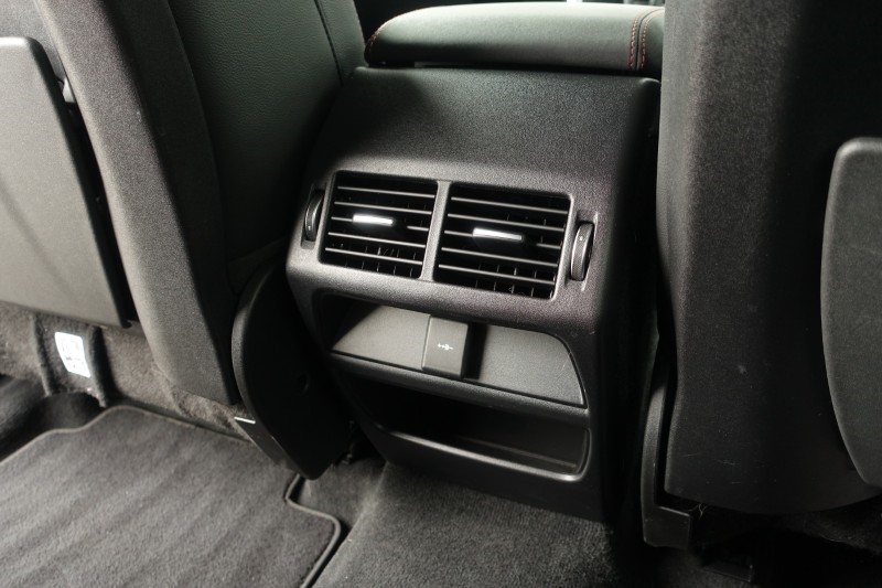 2021 (21) LAND ROVER DISCOVERY SPORT 1.5 P300e R-Dynamic SE 5dr Auto [5 Seat] 5365621