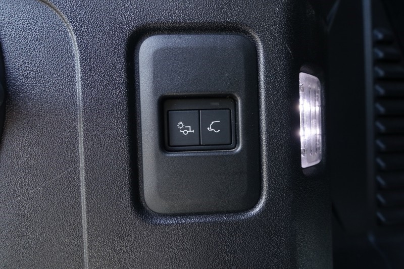2022 (72) LAND ROVER DEFENDER 3.0 D250 HSE 90 3dr Auto 5571229