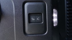2022 (72) LAND ROVER DEFENDER 3.0 D250 HSE 90 3dr Auto 5571229