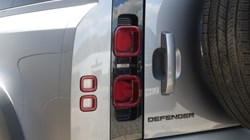 2022 (72) LAND ROVER DEFENDER 3.0 D250 HSE 90 3dr Auto 5571207