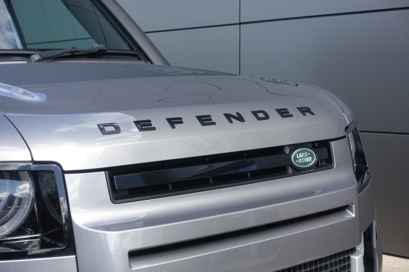 2022 (72) LAND ROVER DEFENDER 3.0 D250 HSE 90 3dr Auto 5571209