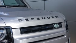 2022 (72) LAND ROVER DEFENDER 3.0 D250 HSE 90 3dr Auto 5571209