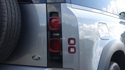 2022 (72) LAND ROVER DEFENDER 3.0 D250 HSE 90 3dr Auto 5571217