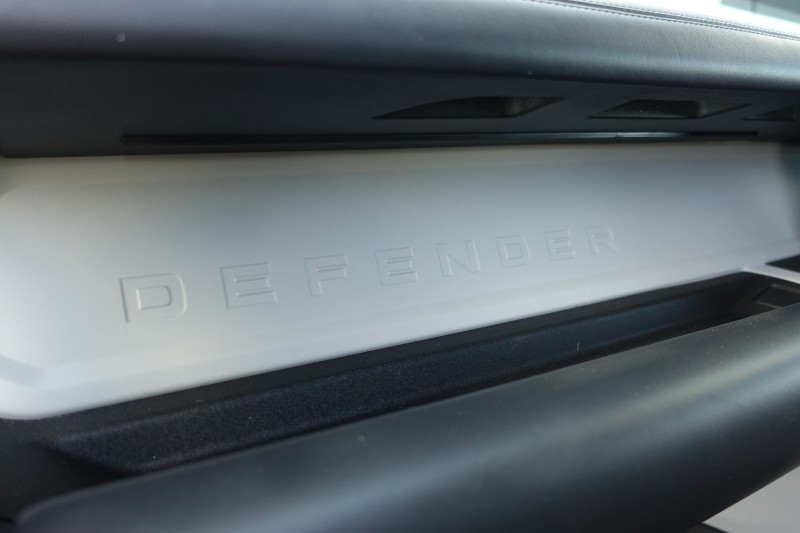2022 (72) LAND ROVER DEFENDER 3.0 D250 HSE 90 3dr Auto 5571255