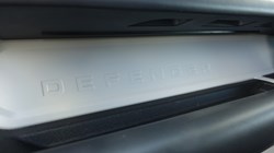 2022 (72) LAND ROVER DEFENDER 3.0 D250 HSE 90 3dr Auto 5571255