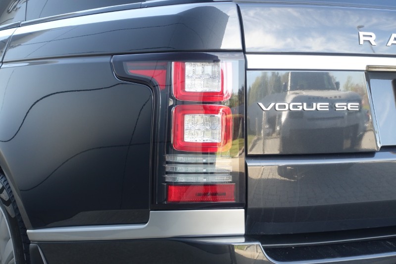 2017 (67) LAND ROVER RANGE ROVER 3.0 TDV6 Vogue SE 4dr Auto 5357754
