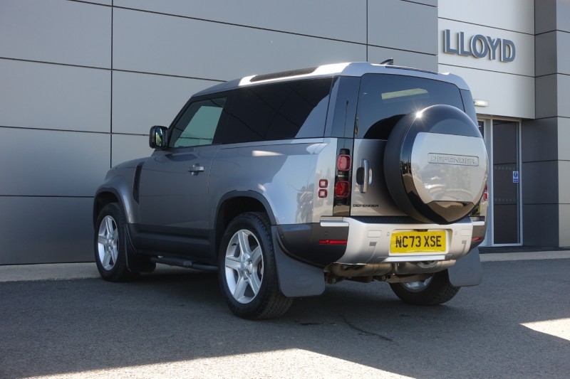 2023 (73) LAND ROVER COMMERCIAL DEFENDER 3.0 D250 Hard Top SE Auto [3 Seat] 5349572