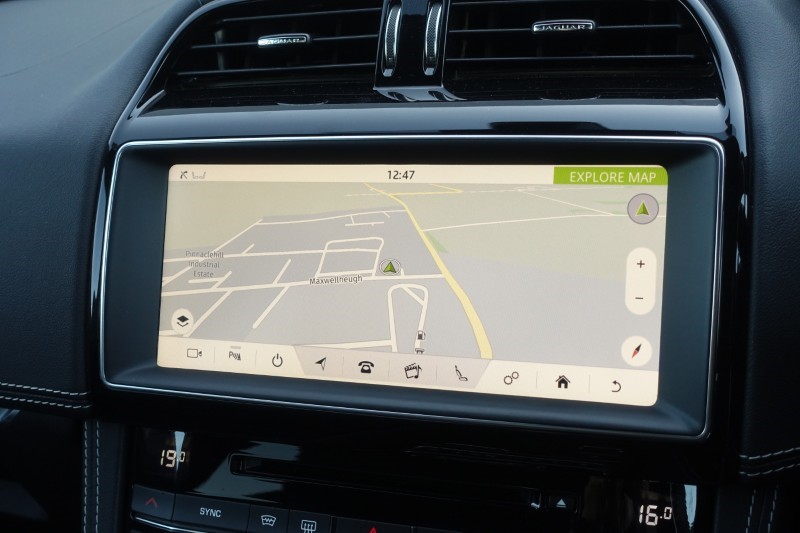 2019 (68) JAGUAR F-PACE 2.0d [240] R-Sport 5dr Auto AWD 5355050