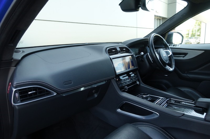 2019 (68) JAGUAR F-PACE 2.0d [240] R-Sport 5dr Auto AWD 5355106